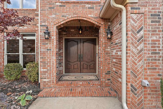 6717 Kensington Drive, Benton, AR 72019