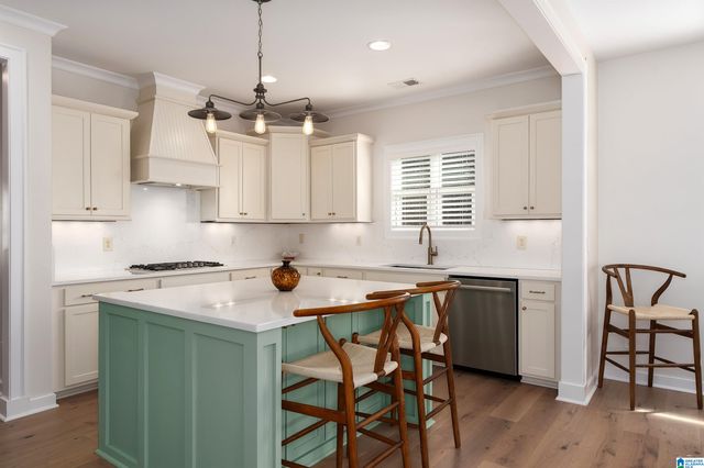 8117 CALDWELL DRIVE, Trussville, AL 35173