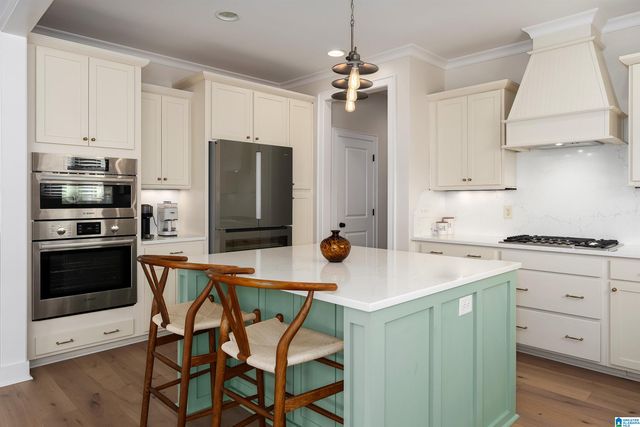 8117 CALDWELL DRIVE, Trussville, AL 35173