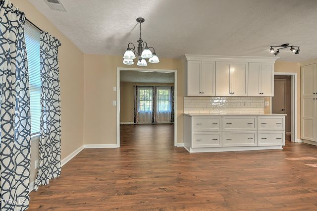 3604 Deland Drive, Kingsport, TN 37664