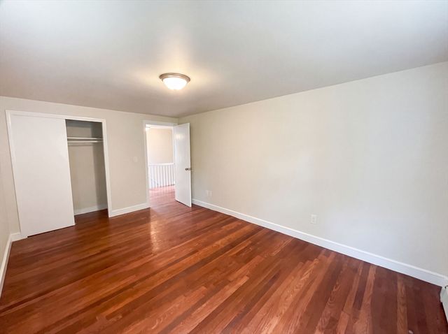 48 Woodlawn St, Randolph, MA 02368