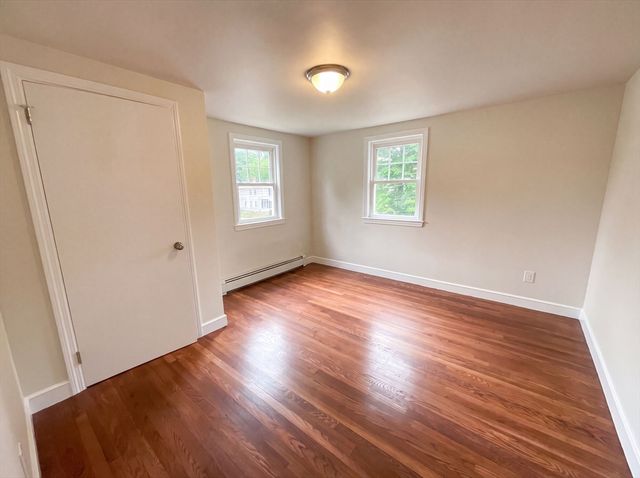 48 Woodlawn St, Randolph, MA 02368
