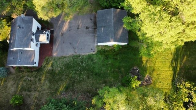 1612 County Road C E, Maplewood, MN 55109