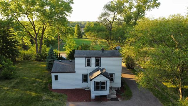 1612 County Road C E, Maplewood, MN 55109