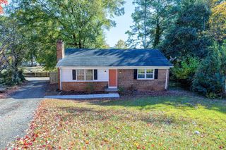 800 Plentywood Court, Raleigh, NC 27615