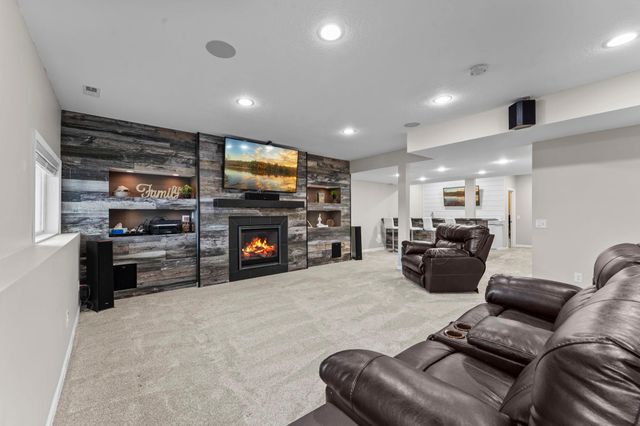 11213 Zest Court NE, Blaine, MN 55449