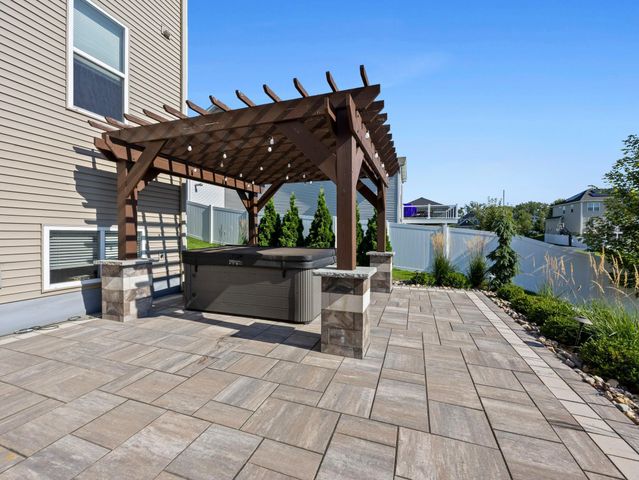 11213 Zest Court NE, Blaine, MN 55449