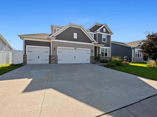 11213 Zest Court NE, Blaine, MN 55449