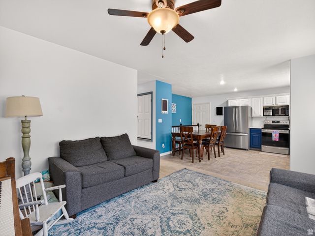 307 N PEACH ST, Santaquin, UT 84655