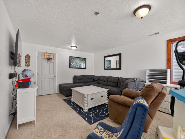 307 N PEACH ST, Santaquin, UT 84655