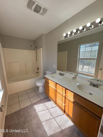 4656 Kelly Court, Ocean Springs, MS 39564