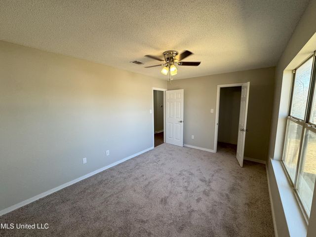 4656 Kelly Court, Ocean Springs, MS 39564