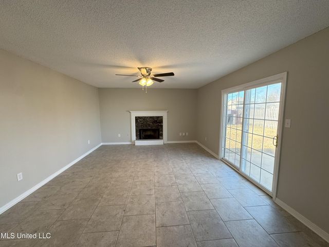 4656 Kelly Court, Ocean Springs, MS 39564
