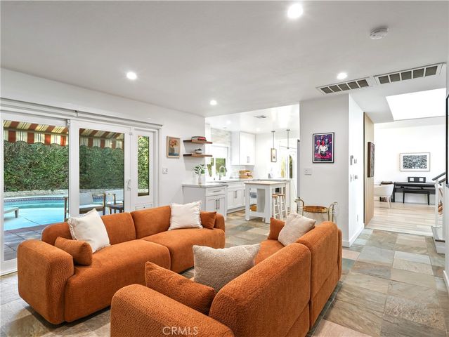 7819 Goldmine Lane, Lake Balboa, CA 91406