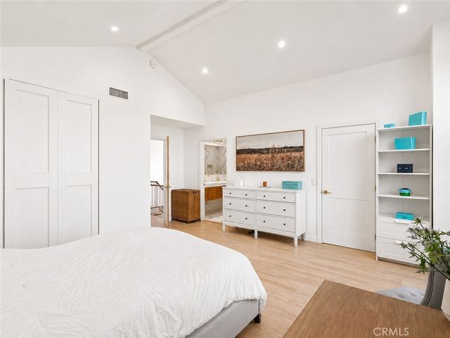 7819 Goldmine Lane, Lake Balboa, CA 91406