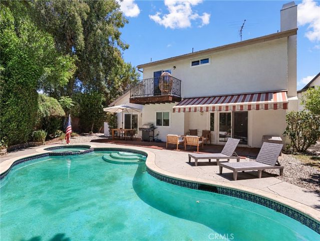 7819 Goldmine Lane, Lake Balboa, CA 91406