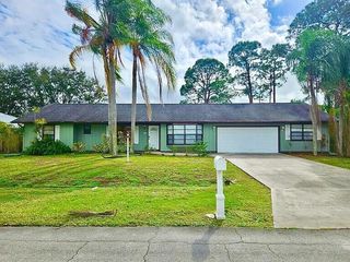 406 SE Justine Terrace, Port St Lucie, FL 34983