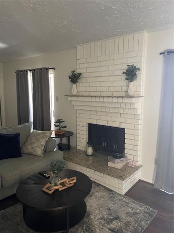 10555 Turtlewood Court 3005, Houston, TX 77072