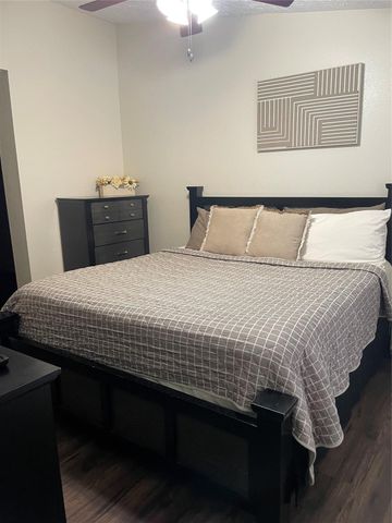 10555 Turtlewood Court 3005, Houston, TX 77072