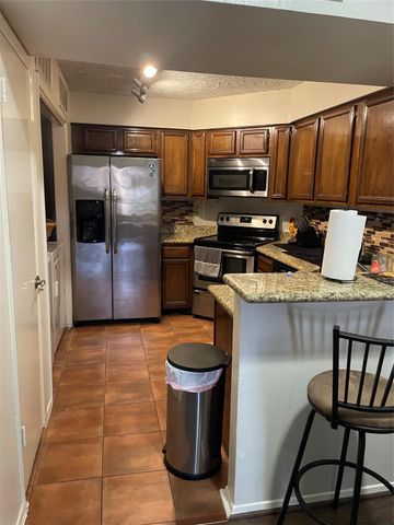 10555 Turtlewood Court 3005, Houston, TX 77072