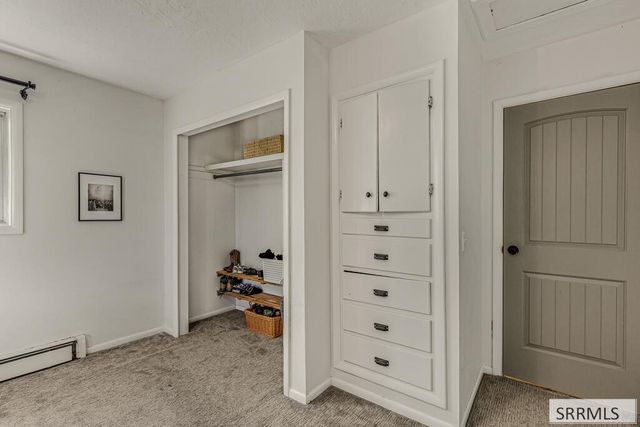 939 S 45th E, Idaho Falls, ID 83401