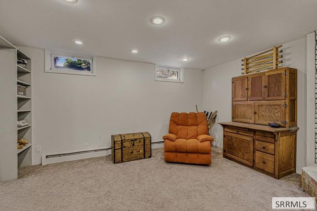 939 S 45th E, Idaho Falls, ID 83401