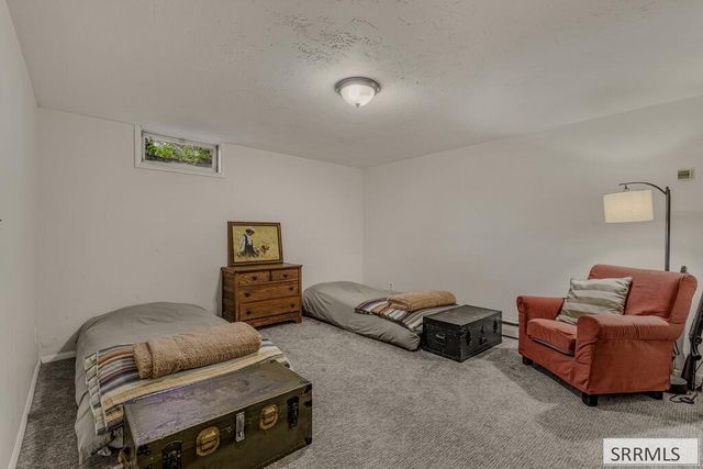 939 S 45th E, Idaho Falls, ID 83401