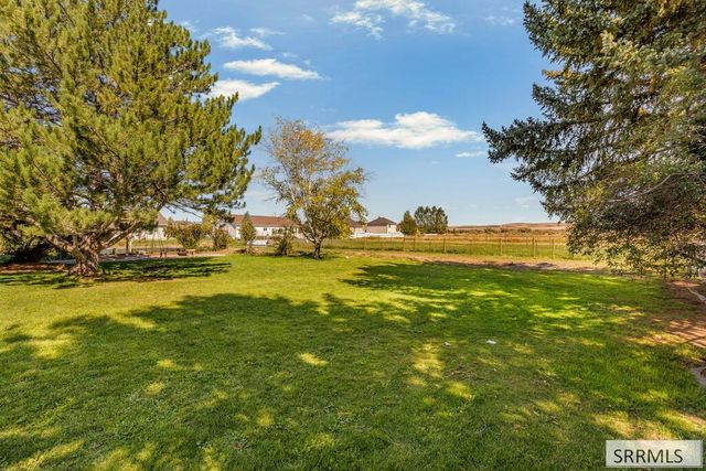 939 S 45th E, Idaho Falls, ID 83401