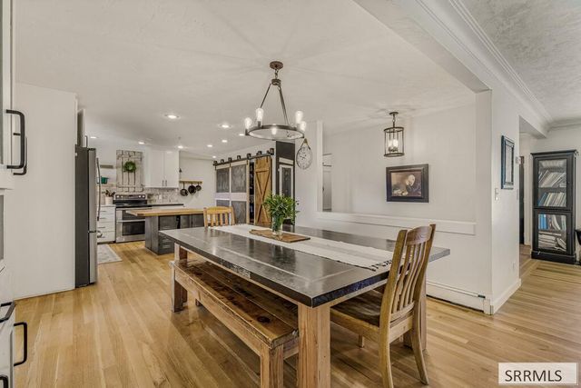 939 S 45th E, Idaho Falls, ID 83401
