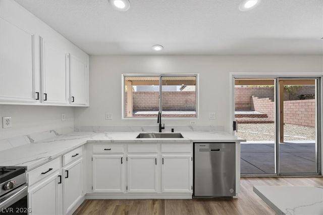 211 Calvino Avenue, Las Vegas, NV 89183