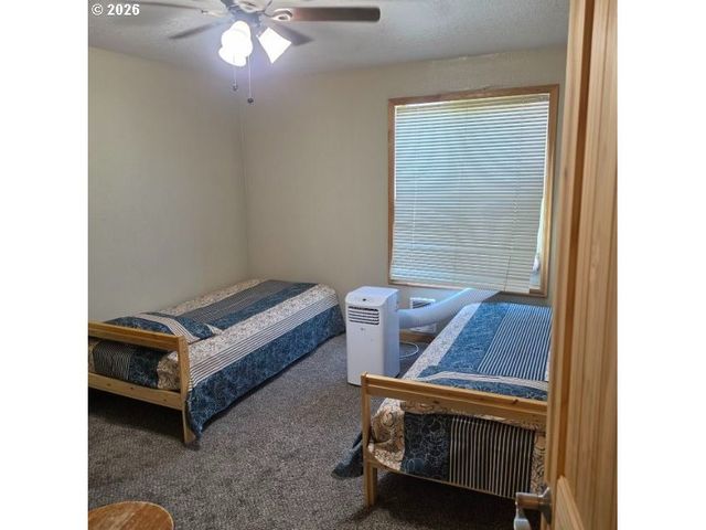 9955 Sw TRAPPER Ter, Beaverton, OR 97008