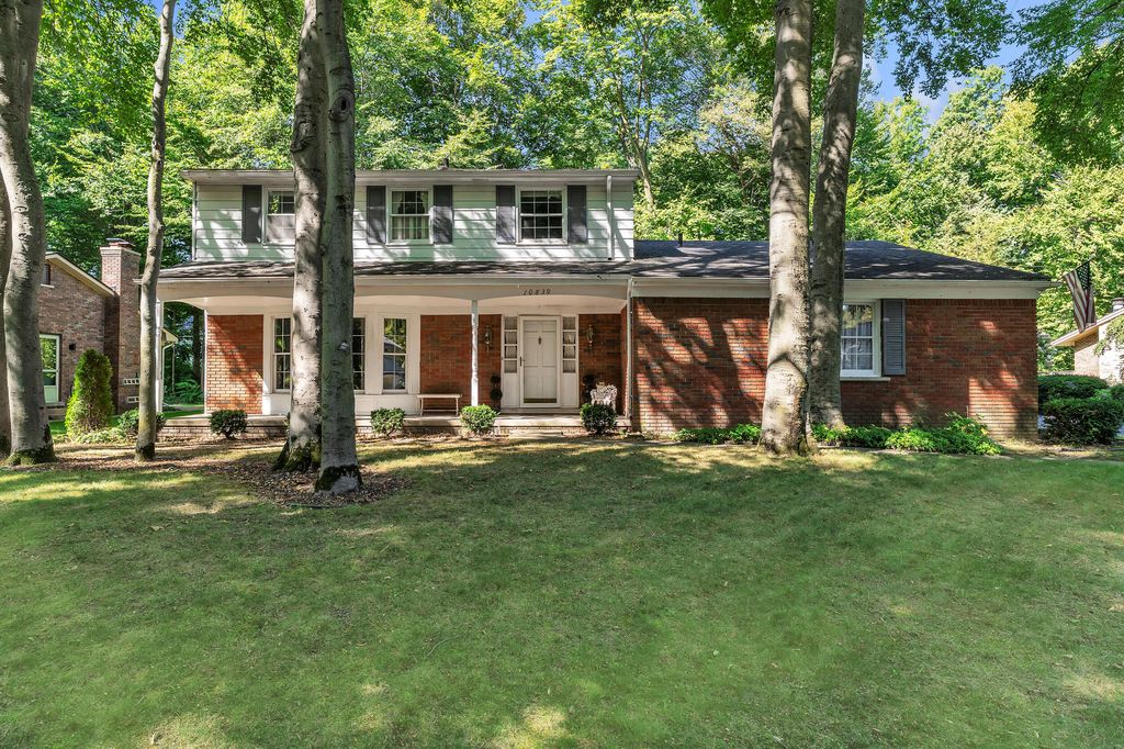 10839 Brookwood Drive, Plymouth Charter Twp, MI 48170
