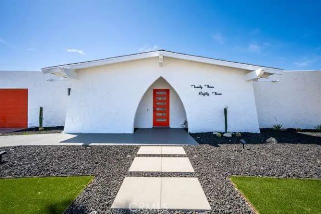 2383 E Bellamy, Palm Springs, CA 92262