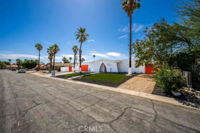 2383 E Bellamy, Palm Springs, CA 92262
