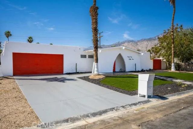 2383 E Bellamy, Palm Springs, CA 92262