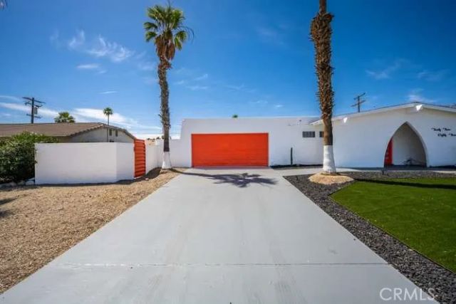 2383 E Bellamy, Palm Springs, CA 92262