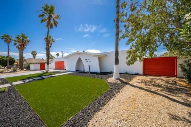 2383 E Bellamy, Palm Springs, CA 92262