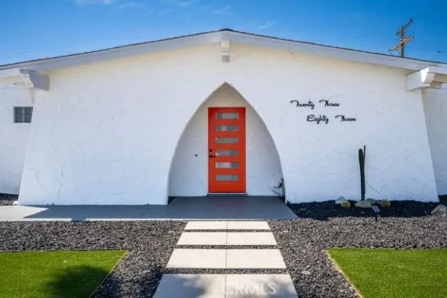2383 E Bellamy, Palm Springs, CA 92262