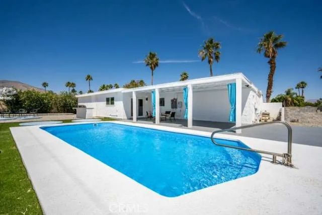 2383 E Bellamy, Palm Springs, CA 92262