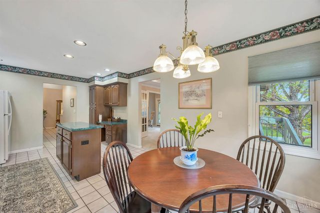 5509 Boomer Road, Cincinnati, OH 45247