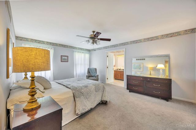 5509 Boomer Road, Cincinnati, OH 45247