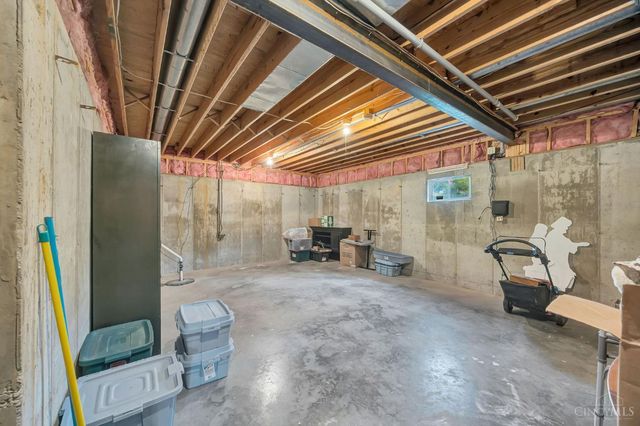 5509 Boomer Road, Cincinnati, OH 45247