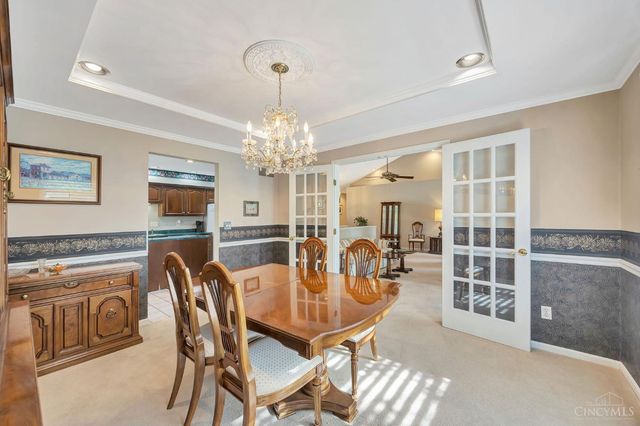 5509 Boomer Road, Cincinnati, OH 45247