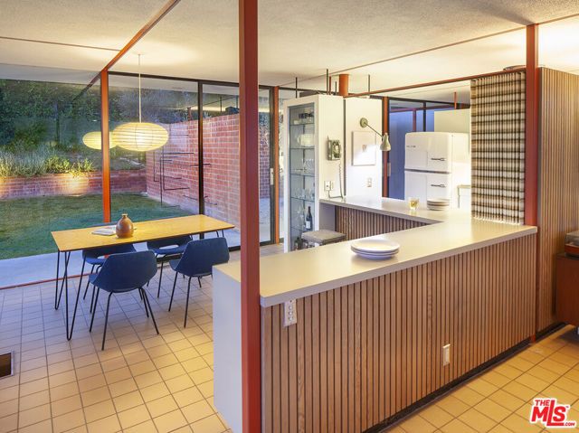 1811 Bel Air Road, Los Angeles, CA 90077