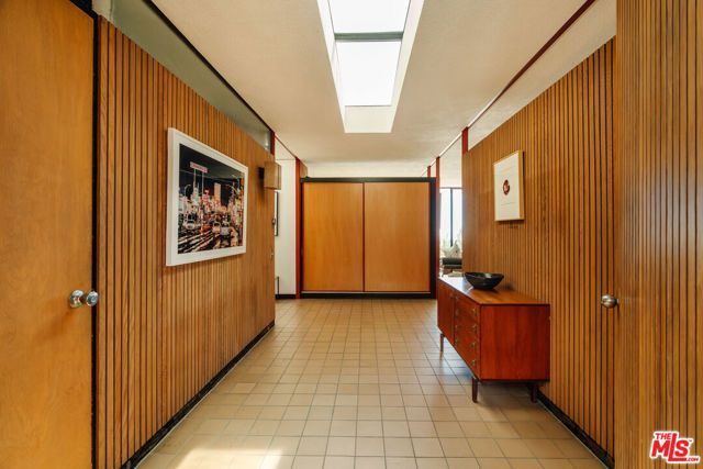 1811 Bel Air Road, Los Angeles, CA 90077