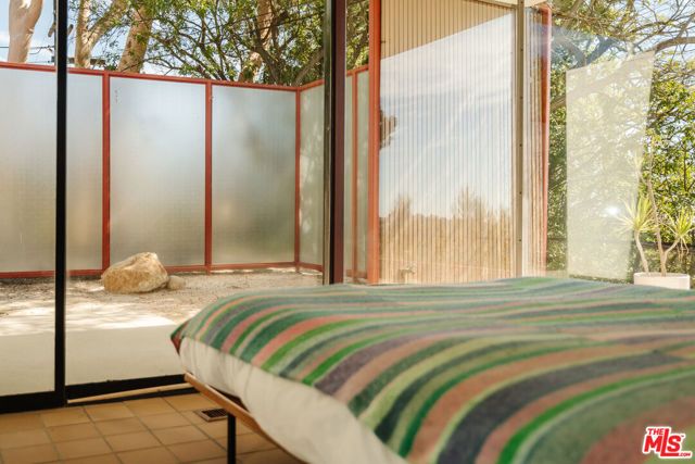 1811 Bel Air Road, Los Angeles, CA 90077