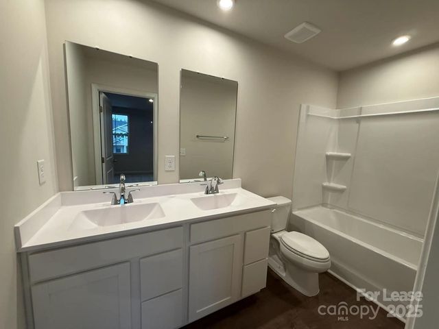 10149 Florentine Way, Charlotte, NC 28214