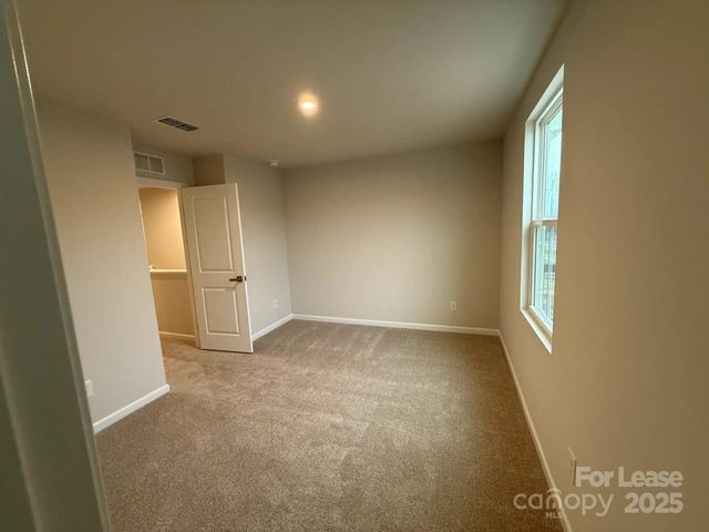 10149 Florentine Way, Charlotte, NC 28214