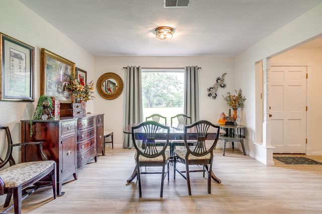 122 Valley Vista Drive, Burleson, TX 76028