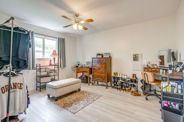 122 Valley Vista Drive, Burleson, TX 76028